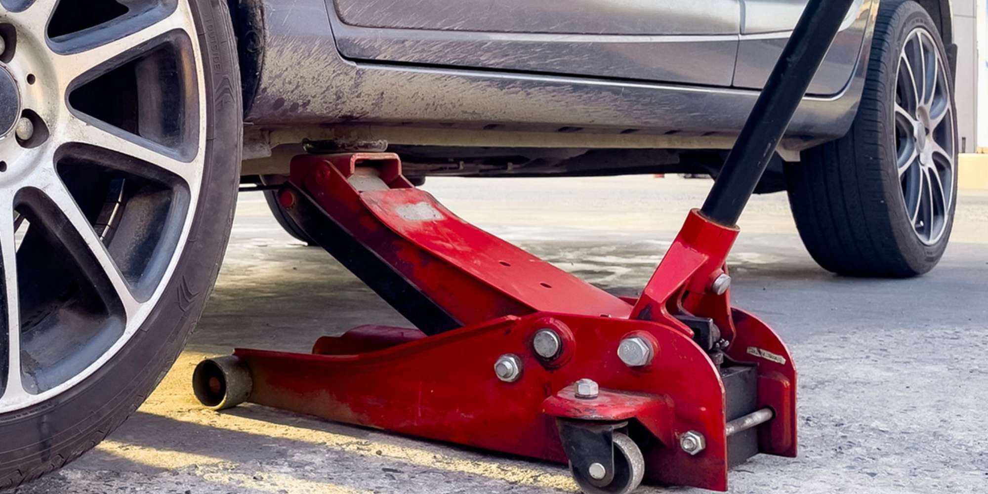Car Hydraulic and Floor Jack Price in Bangladesh