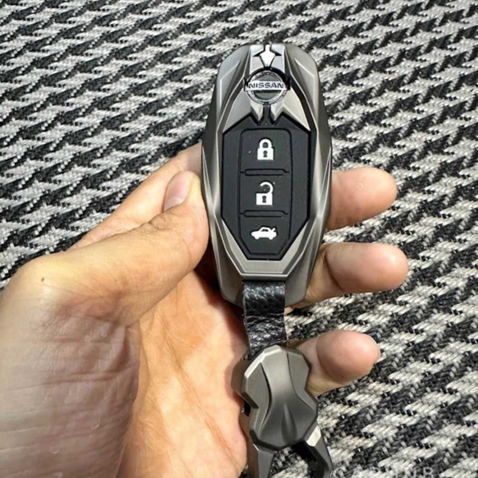 nissan x trail premium metal key case cover